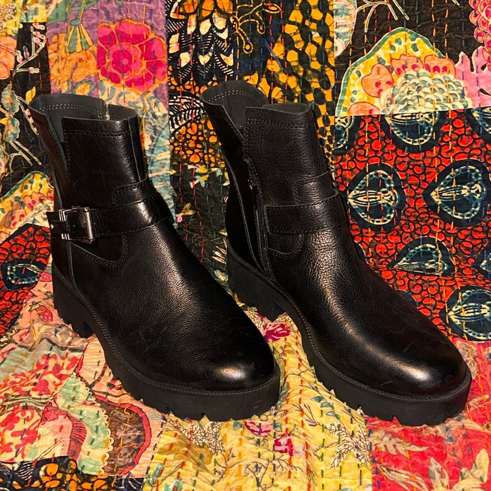 Zodiac Miller Leather Boot - Size 10
